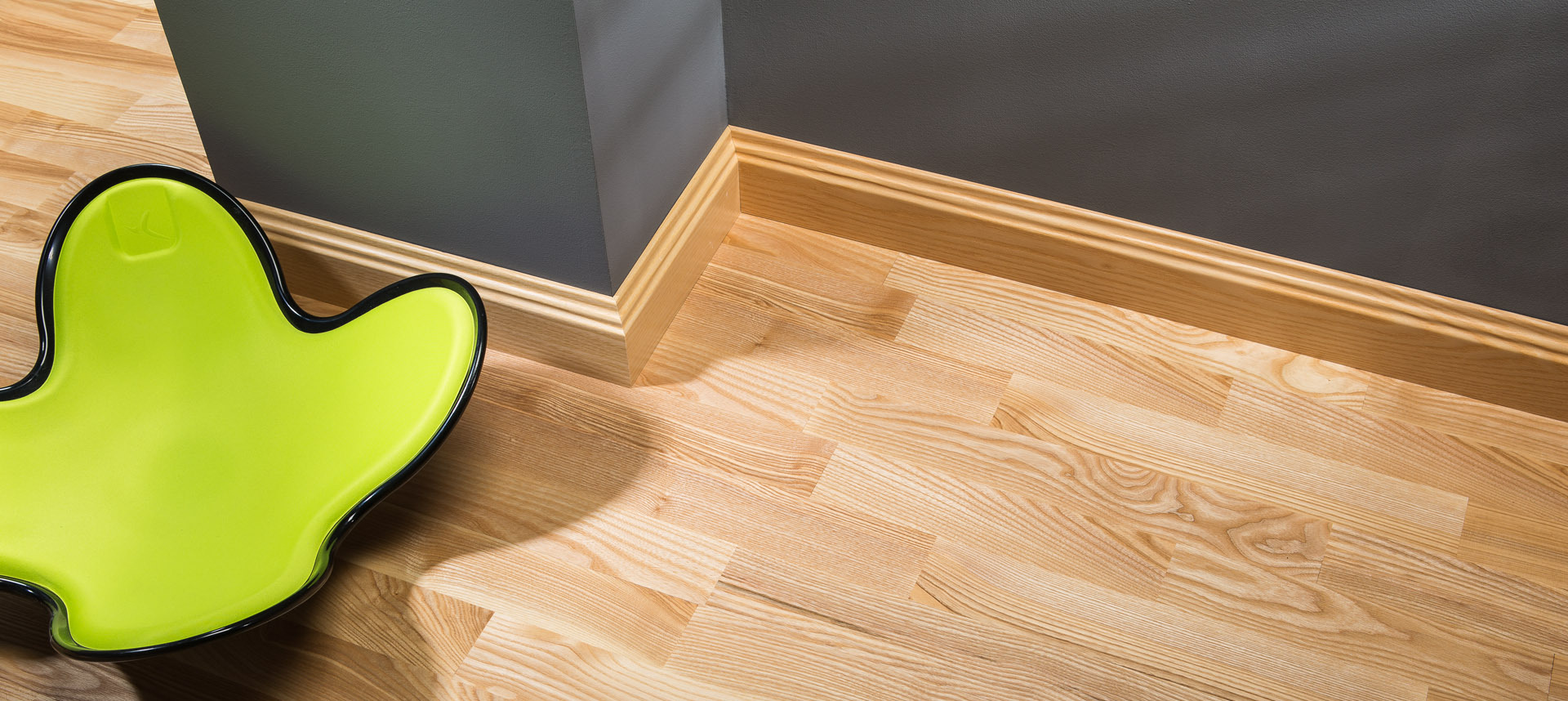 Wide wooden skirting boards many profiles and shades. Barlinek